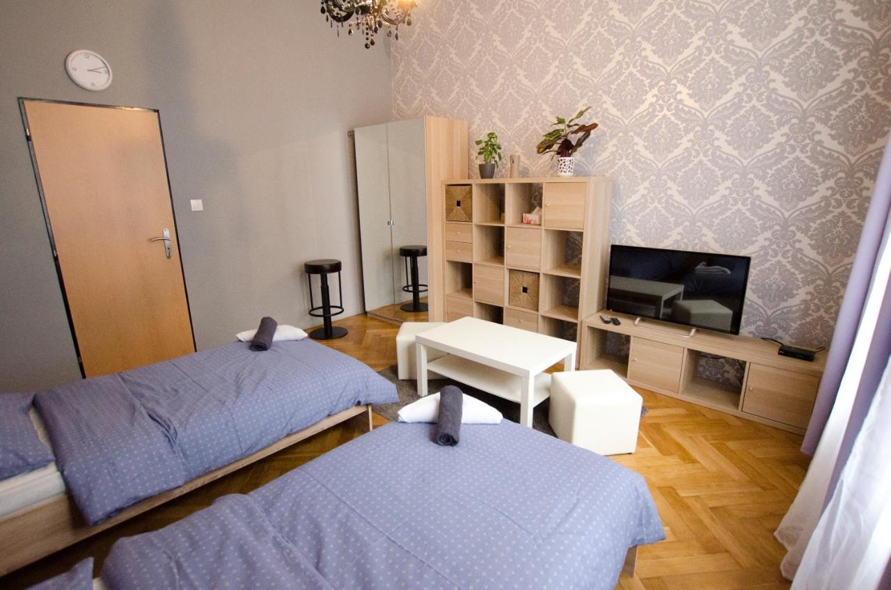 Globe Hostel Prague Adults Only Ngoại thất bức ảnh