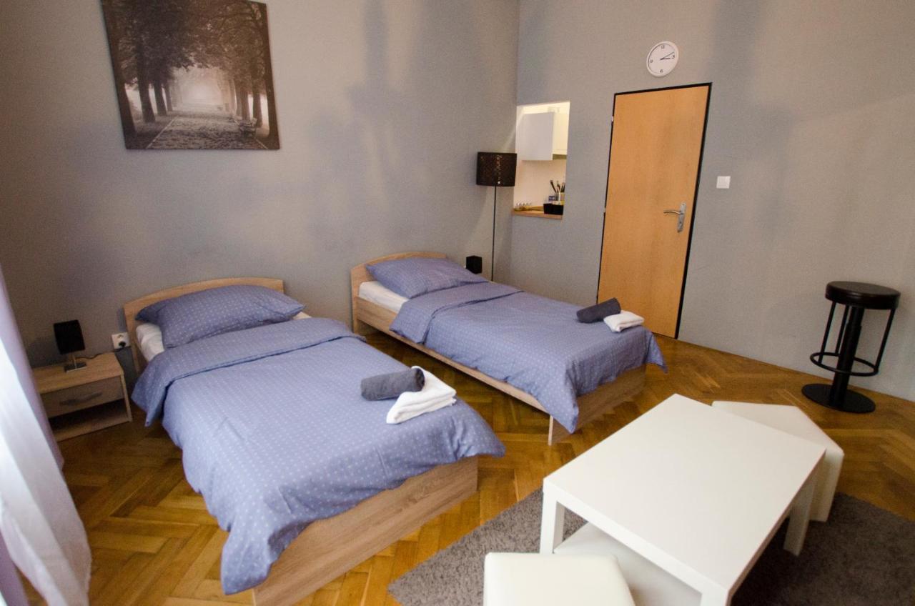 Globe Hostel Prague Adults Only Ngoại thất bức ảnh