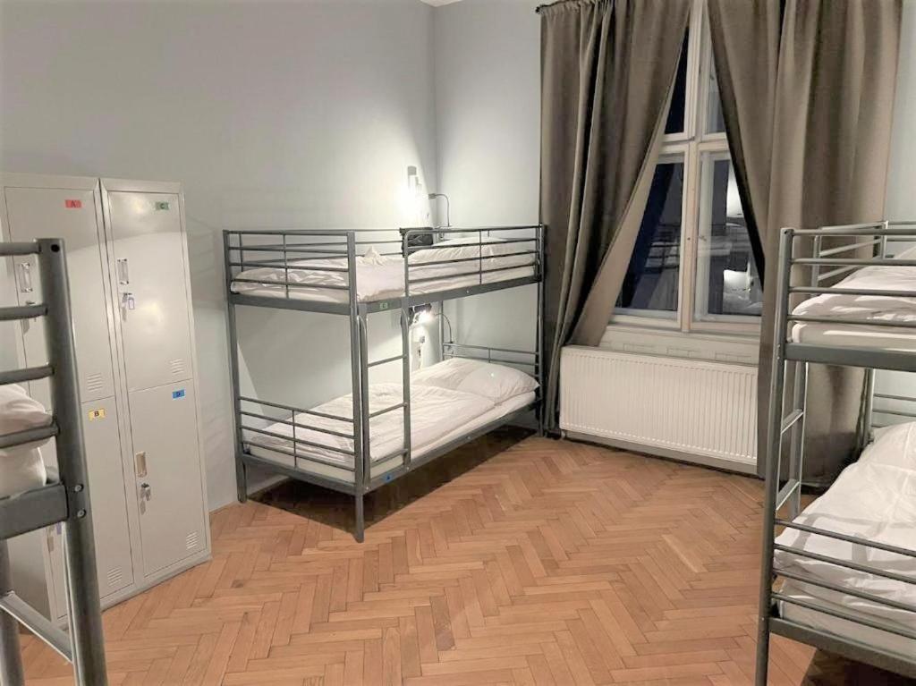 Globe Hostel Prague Adults Only Ngoại thất bức ảnh